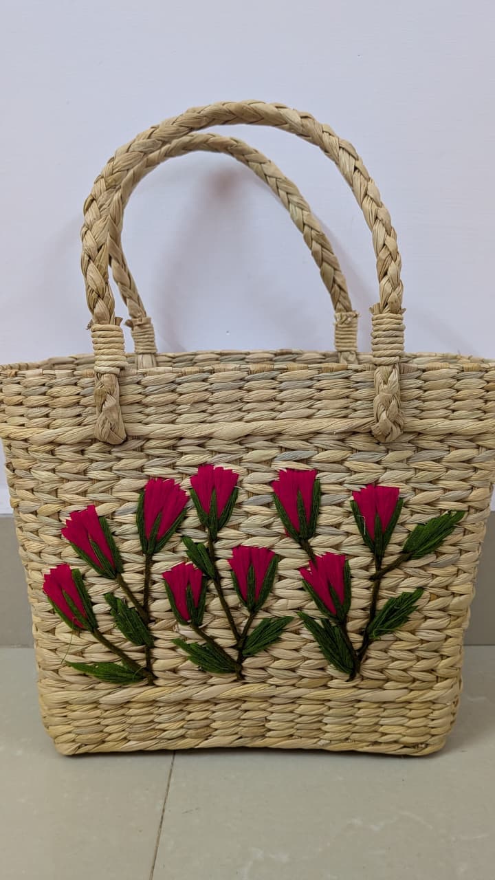 The Rosebud Woven Shopper.